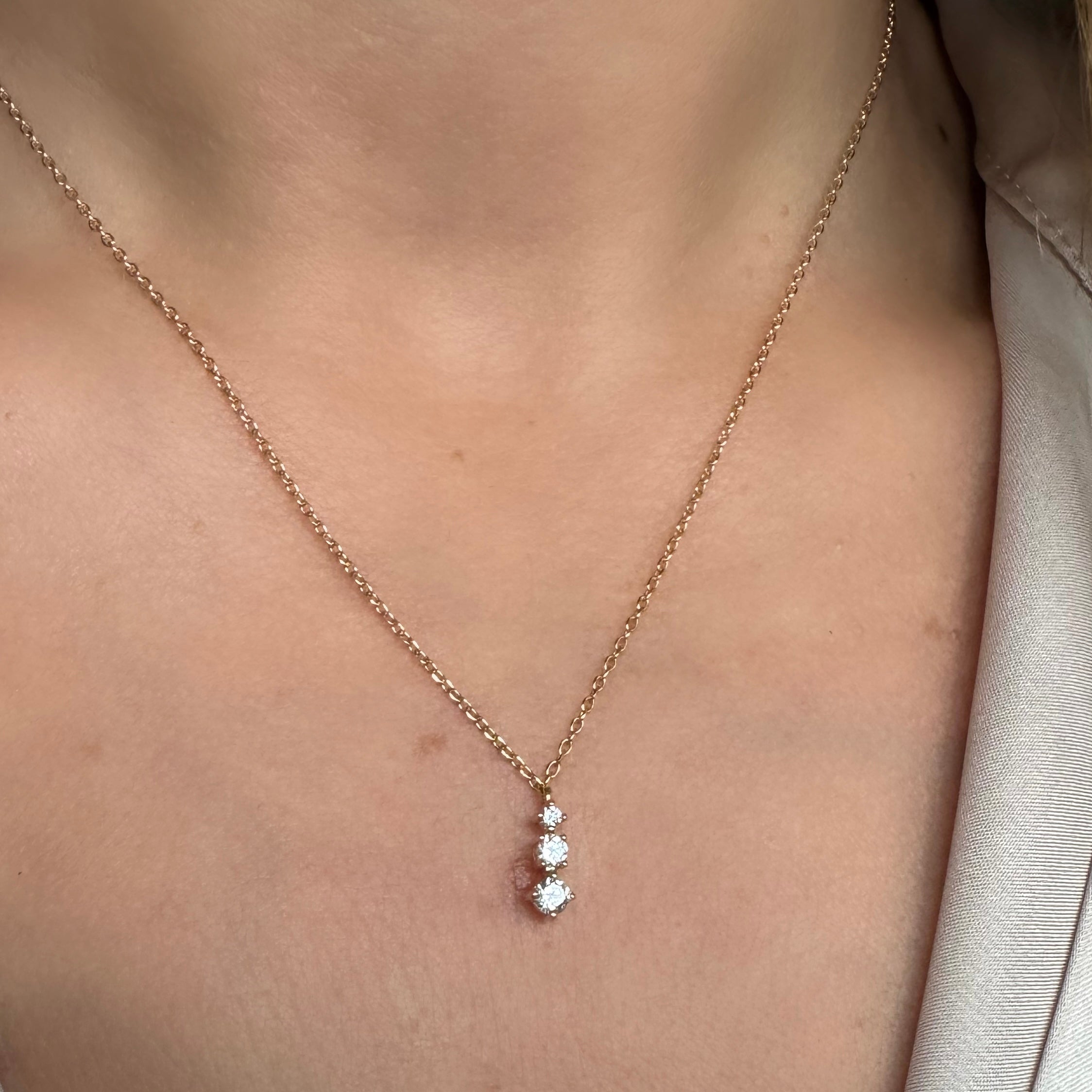 Collier « 3 oxydes » plaqué or