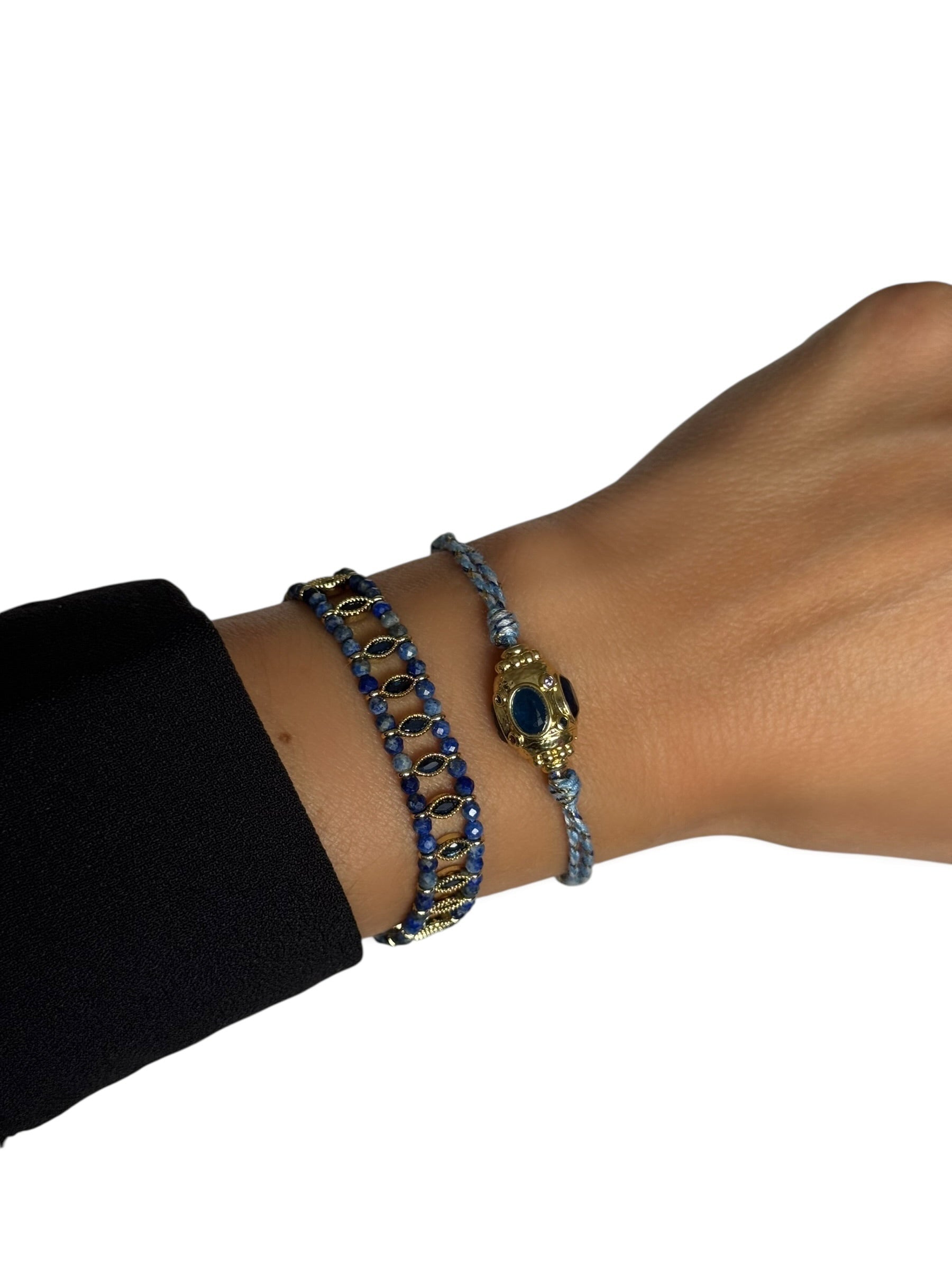 Bracelet Talisman Tressé – Perle Dorée & Cristaux Protecteurs