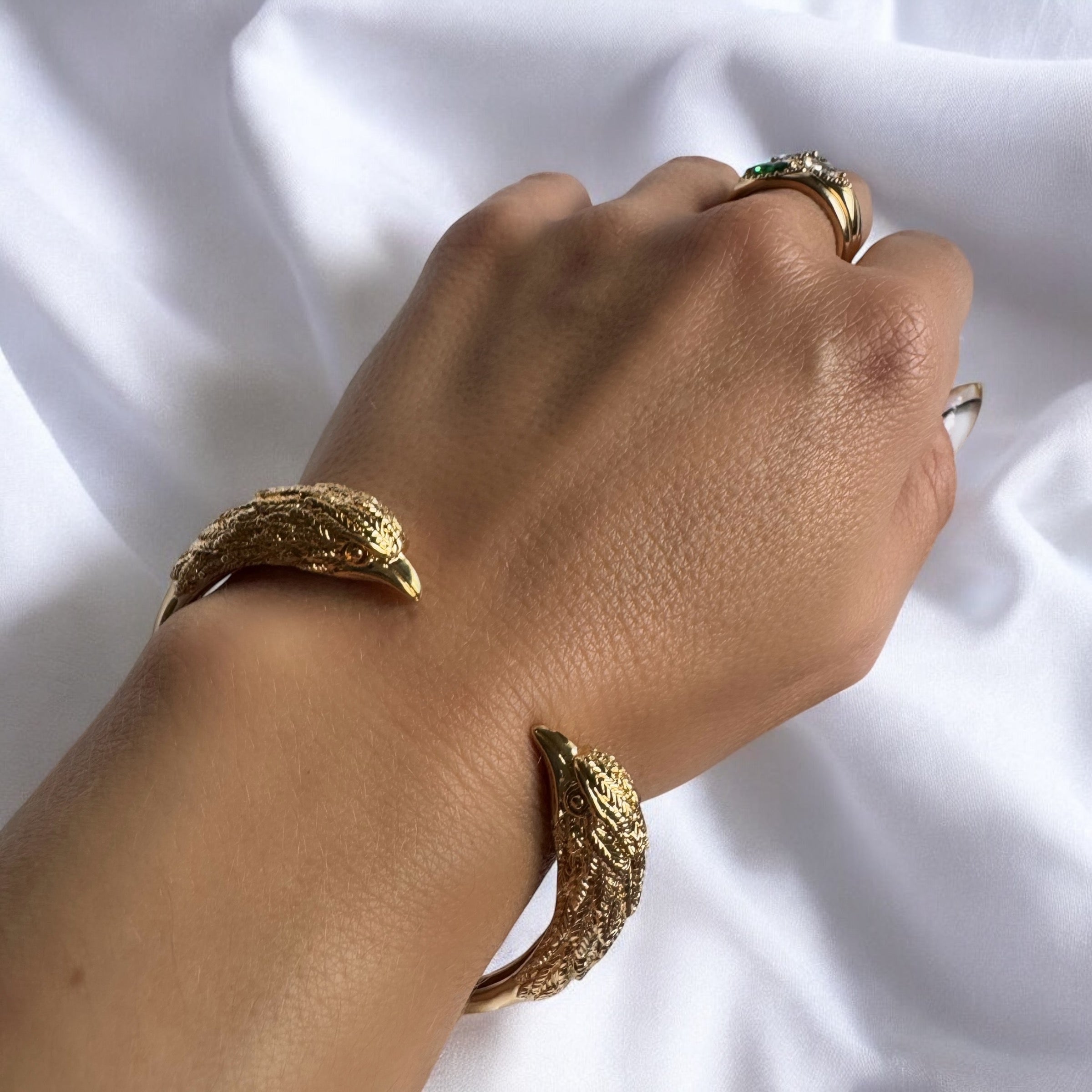 Bracelet jonc « Aigle » plaqué or