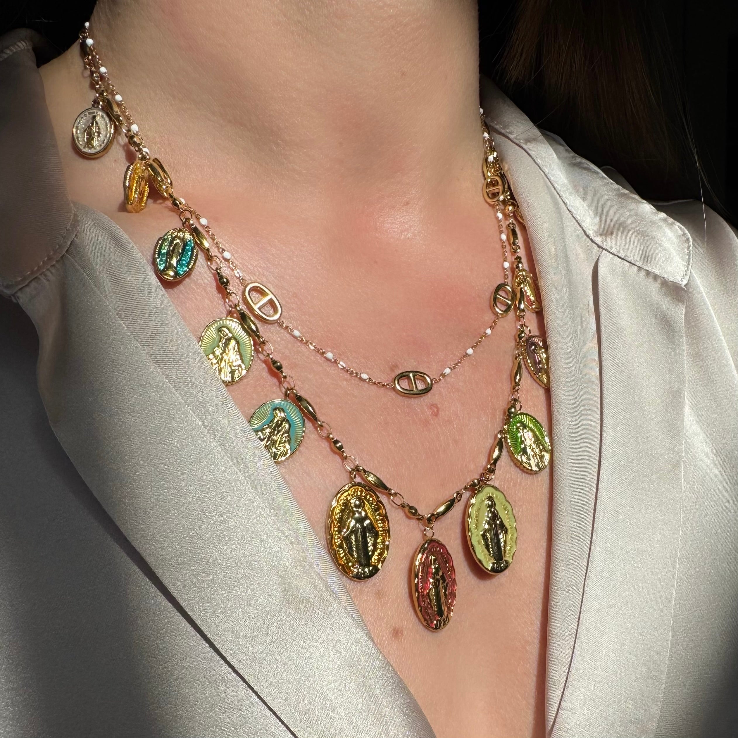 Collier Maillons Marins Dorés – Chaîne Perlée Colorée émail