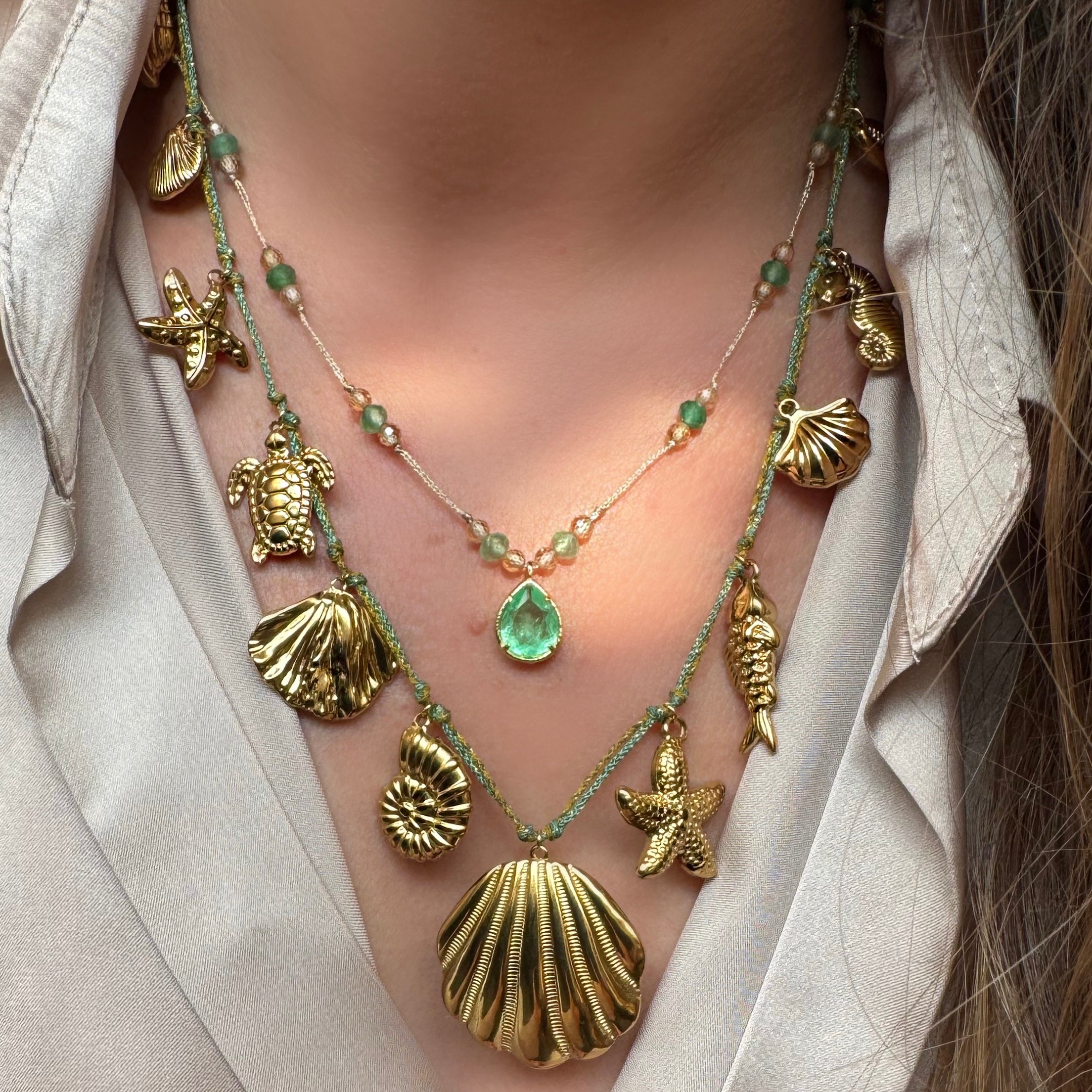 Collier “Trésors de l’Océan” – Charms Coquillages & Créatures Marines