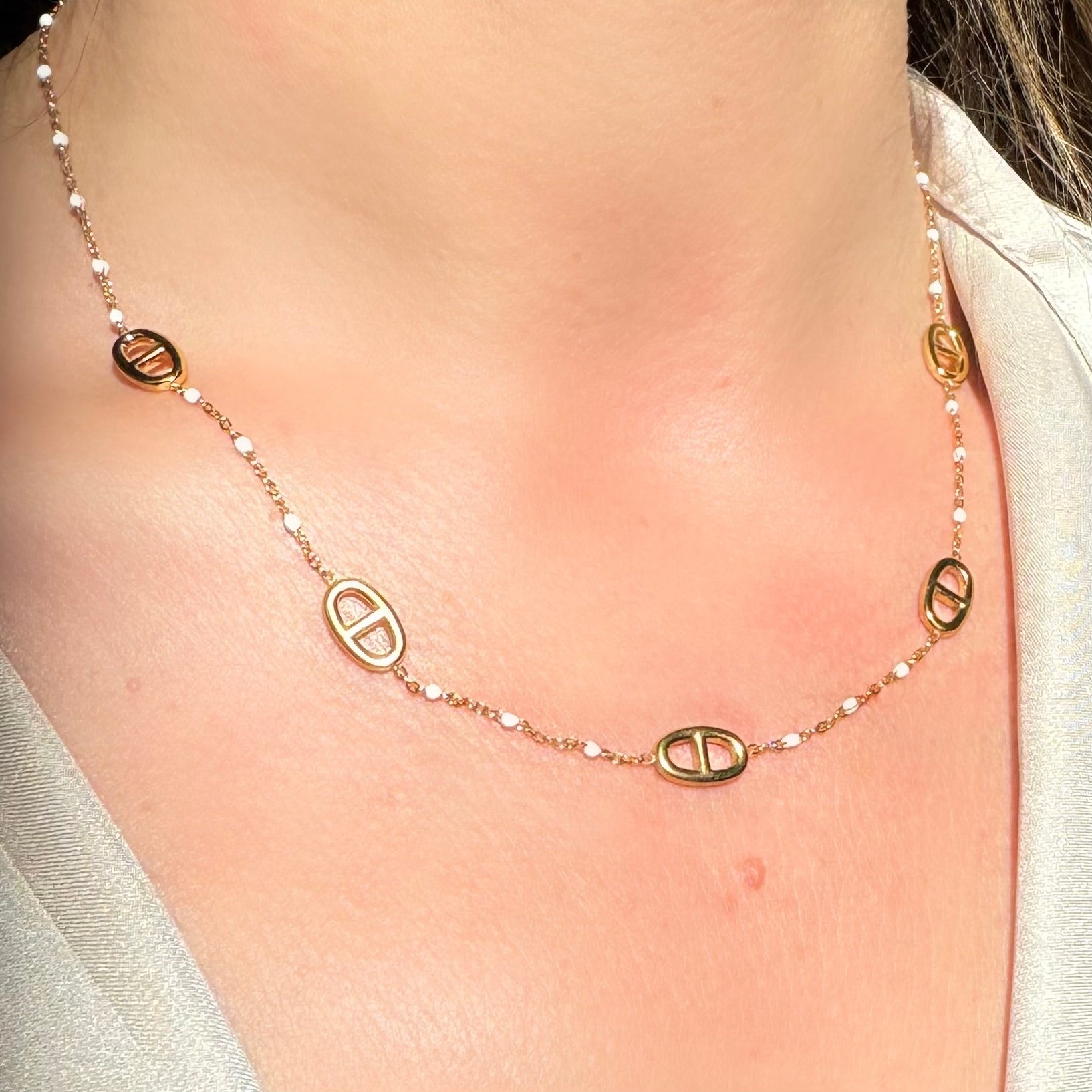 Collier Maillons Marins Dorés – Chaîne Perlée Colorée émail
