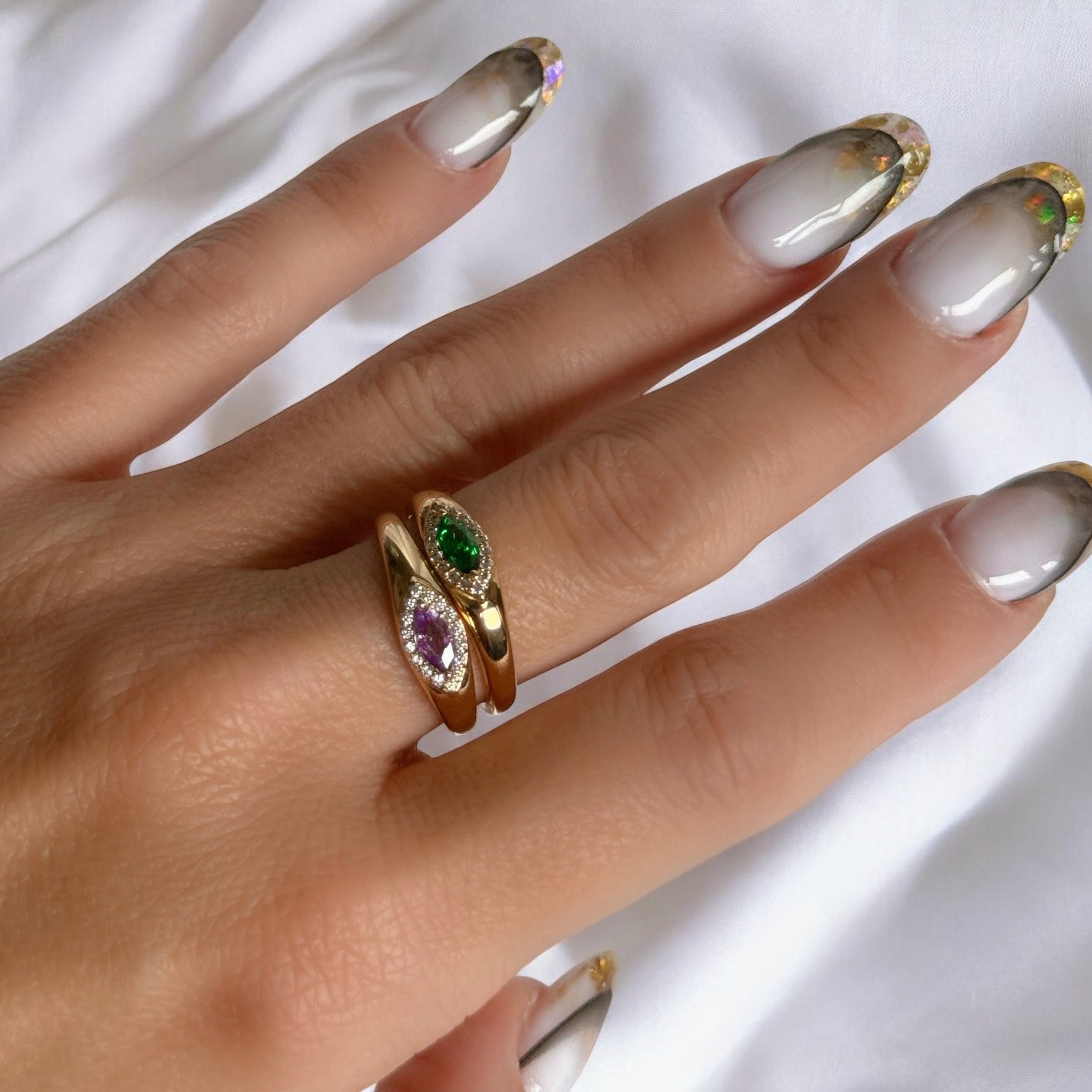 Bague « Élégante » pierre verte plaqué or