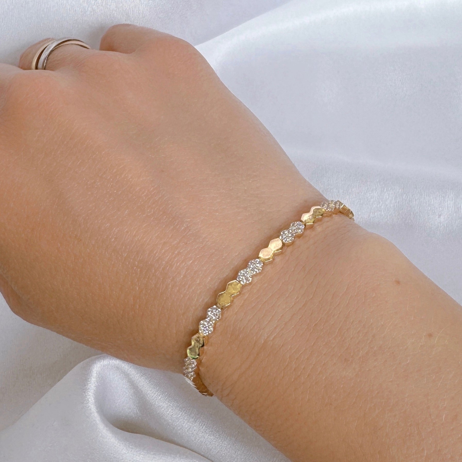 Bracelet « Facettes géométriques » plaqué or