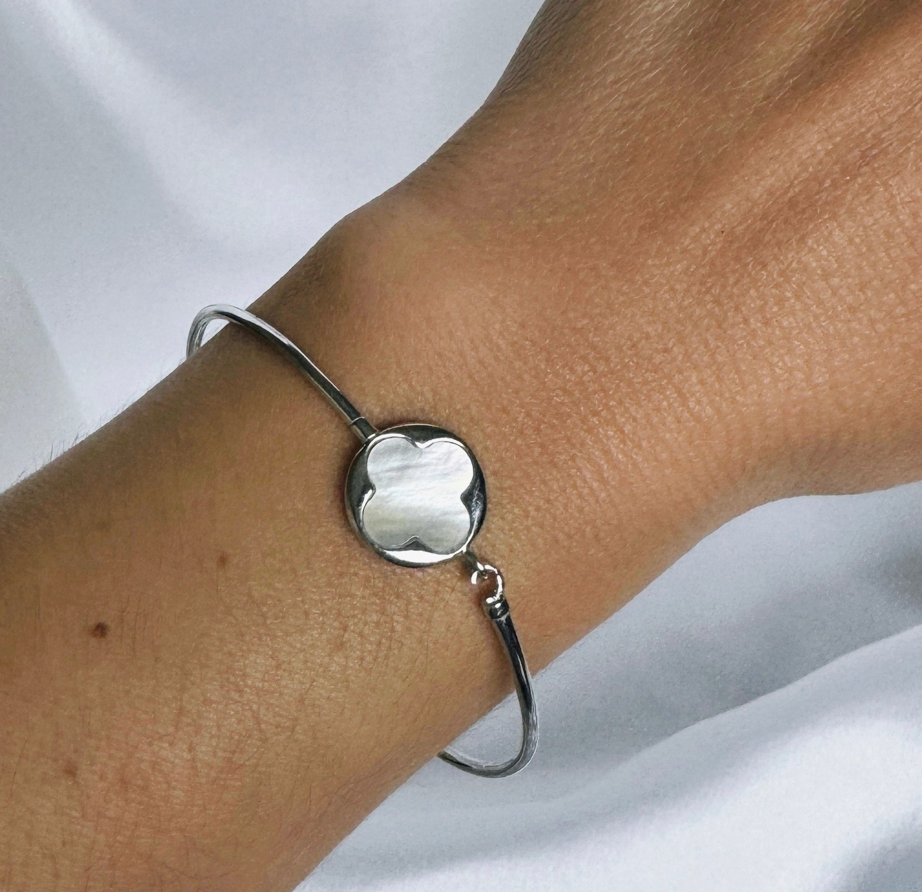 925 silver “Mother-of-pearl medal” bracelet