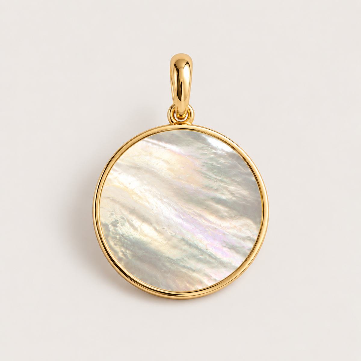 Collier « Médaille Arbre de Vie nacre » plaqué or