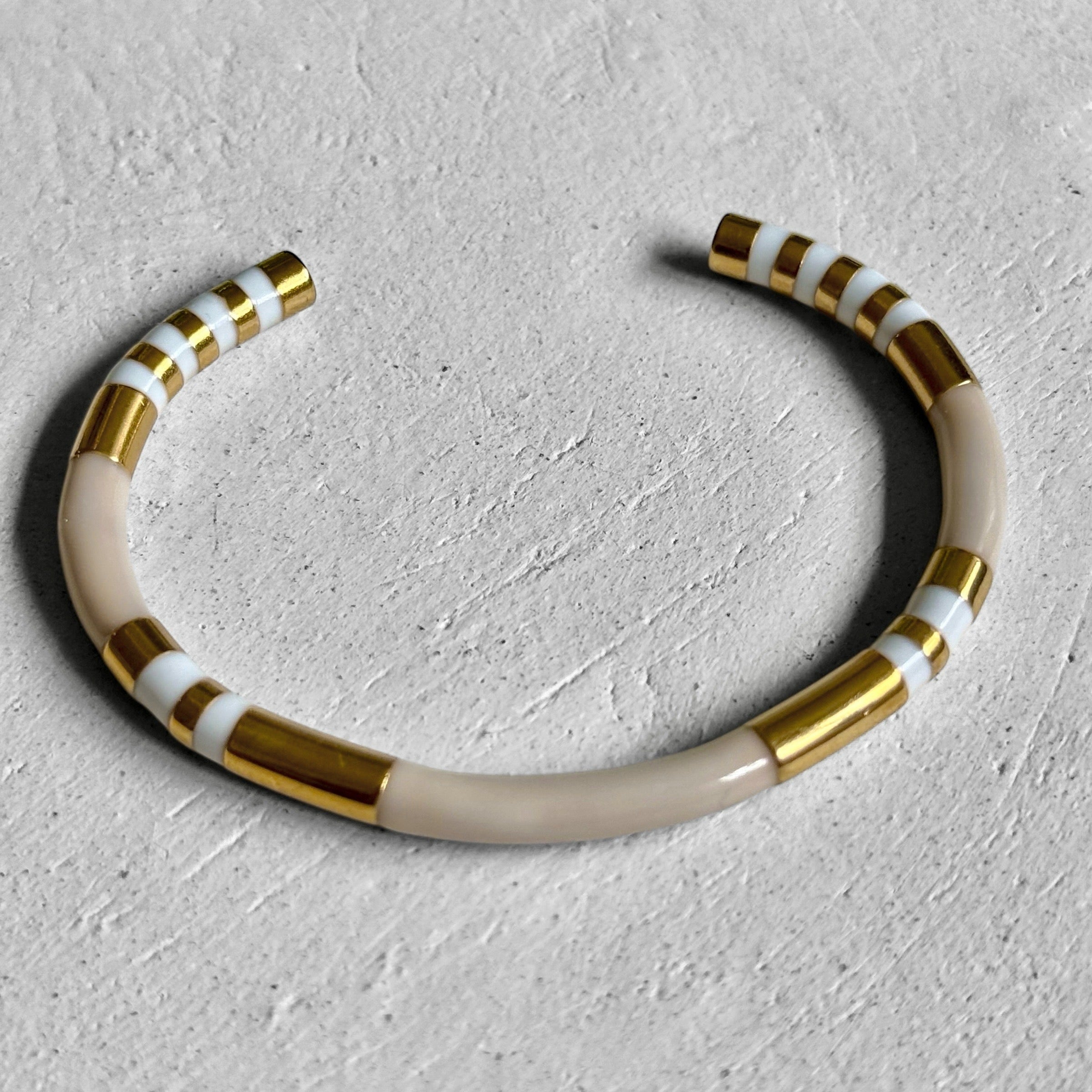 Bracelet "Jonc Rigide Émaillé Doré" – Couleurs au choix
