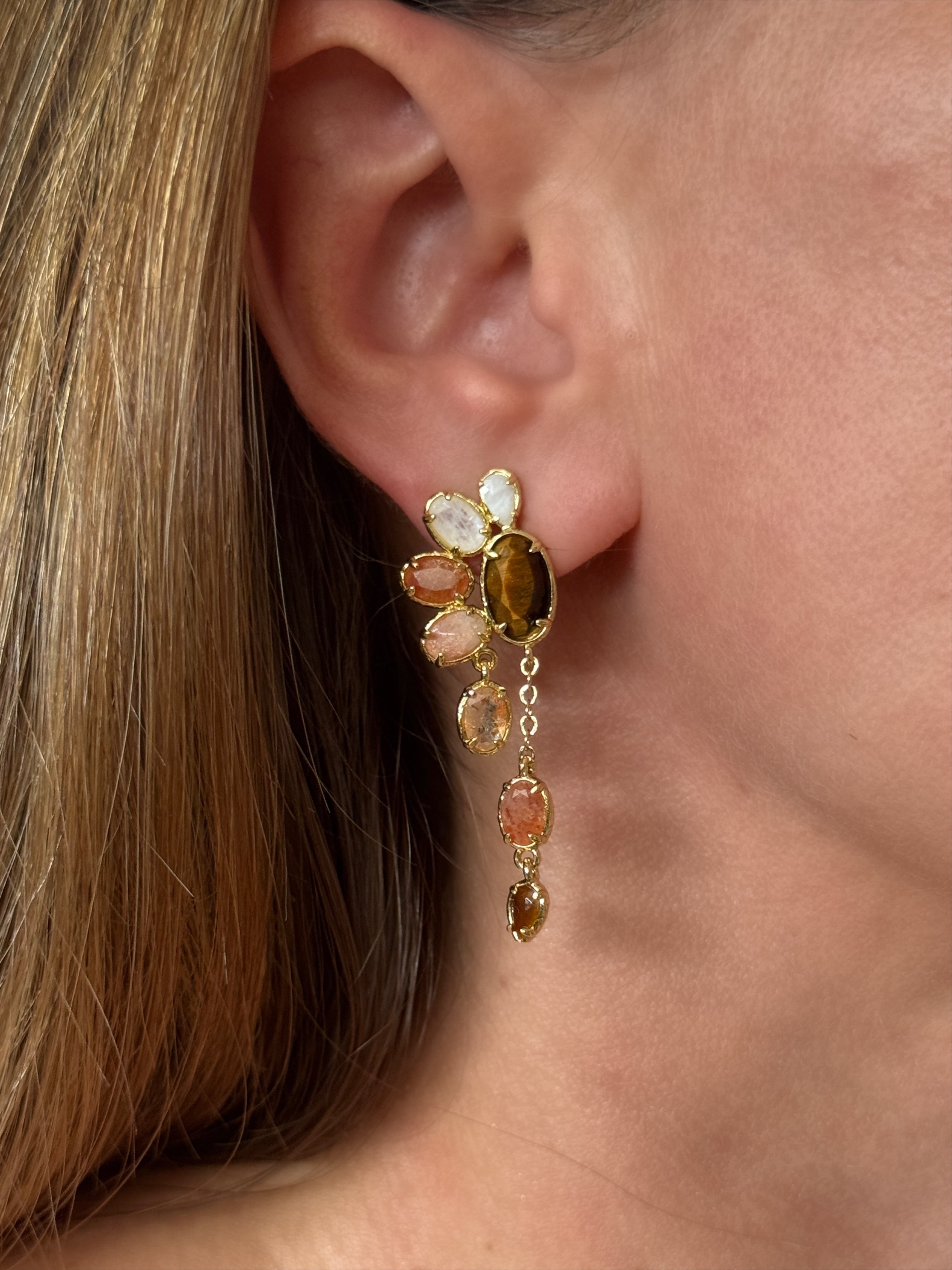Boucles d'oreilles "Éventail pendantes pierres fines"
