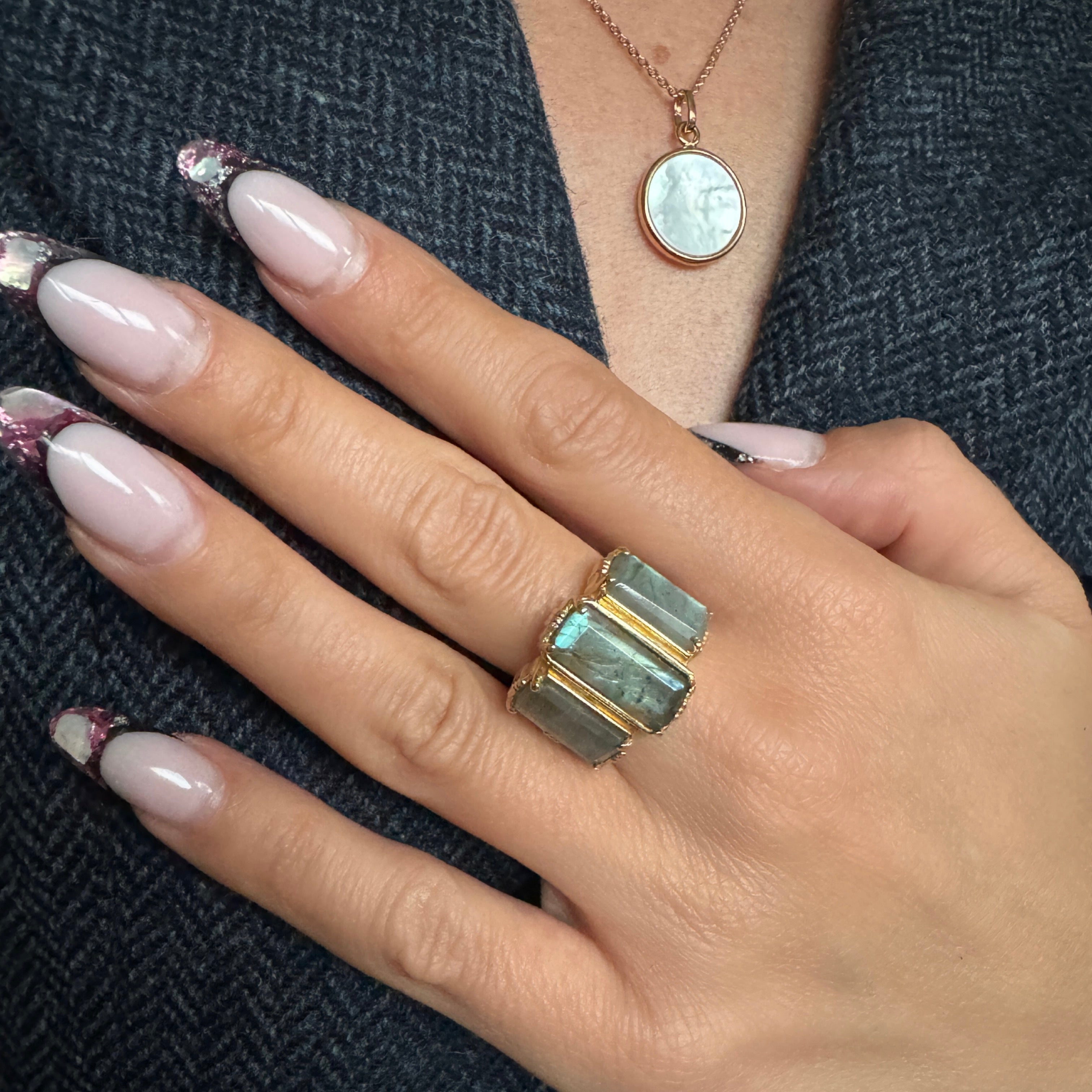 Gold-plated “Mother-of-pearl medal” necklace