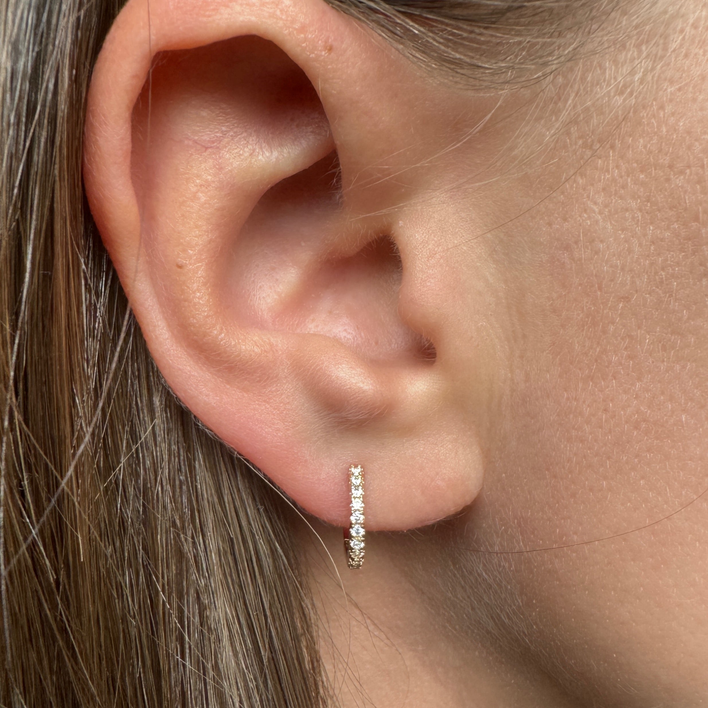 Gold-plated “Mini crimped hoop” earrings