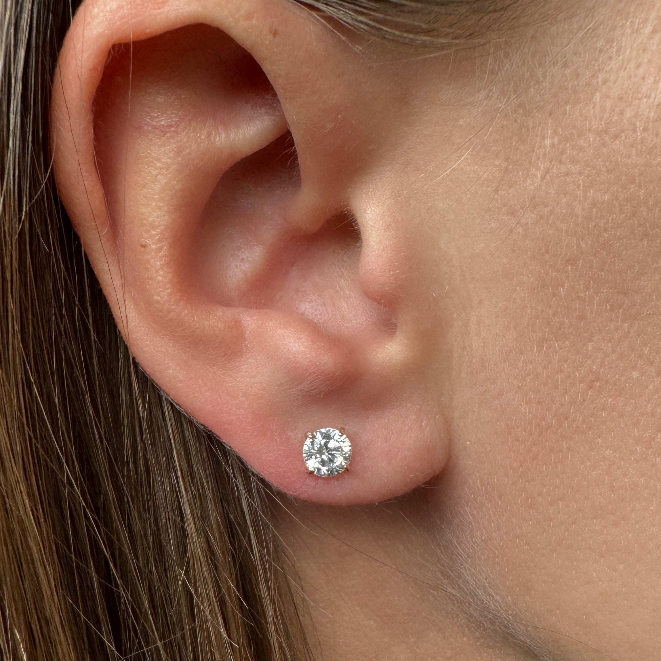 Gold-plated “Oxide nail L” earrings