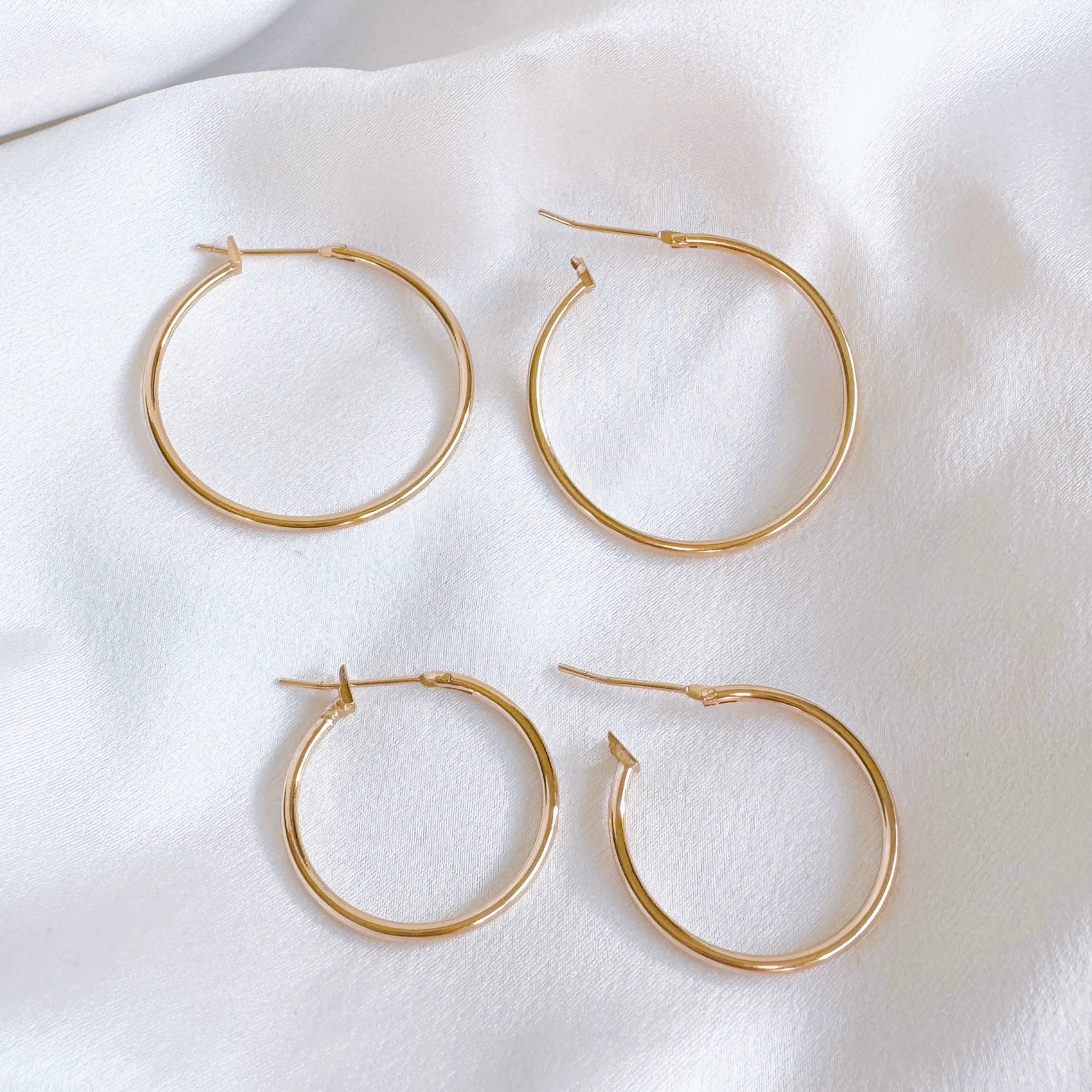 Gold-plated “Creoles 3 cm” earrings