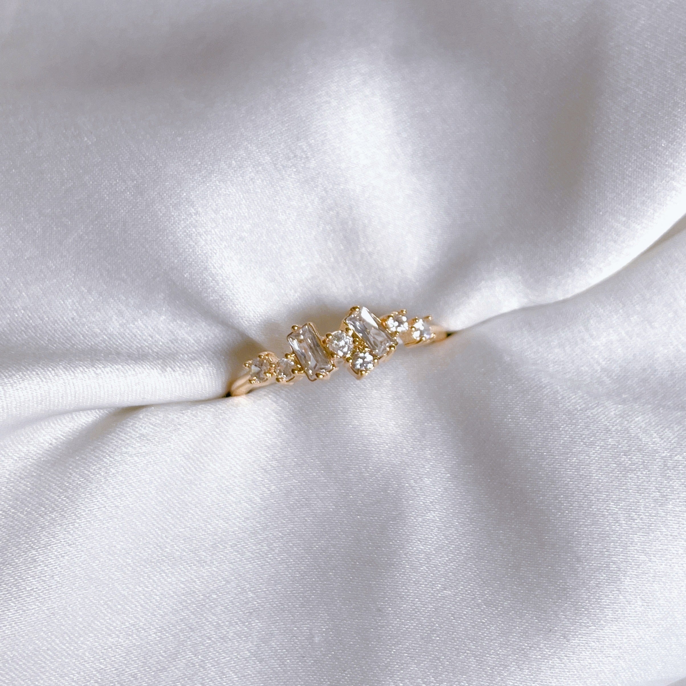 Gold-plated “Stardust” ring