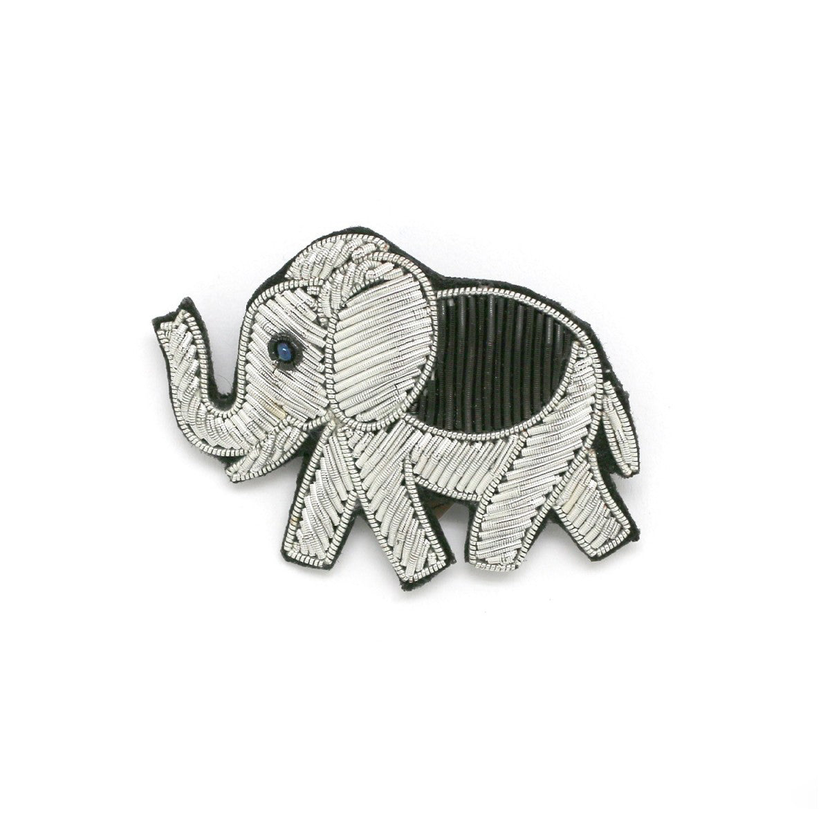 Broche brodée "Éléphant argenté"