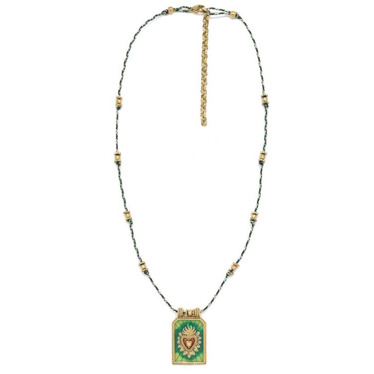 Collier « Plaque médaillon émaillé Cœur Sacré” Vert et Or