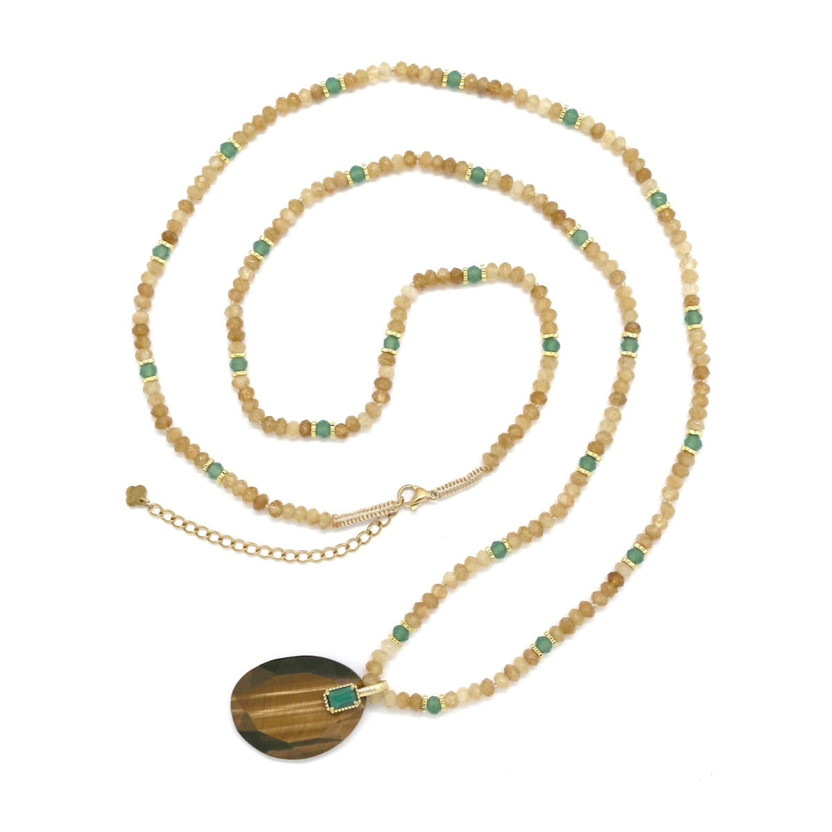 Sautoir « Pierres naturelles – Pendentif ovale »