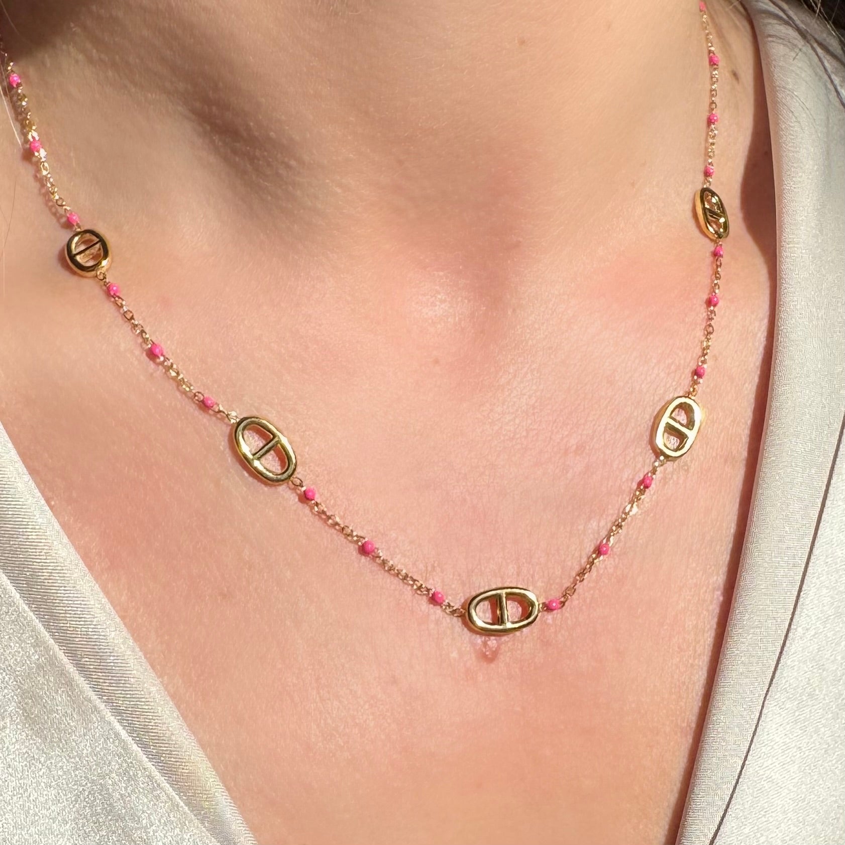 Collier Maillons Marins Dorés – Chaîne Perlée Colorée émail