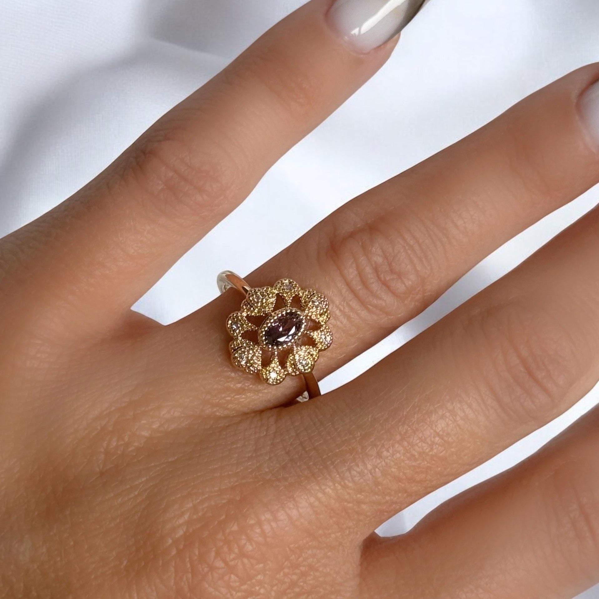 Bague ancienne « style améthyste » plaqué or