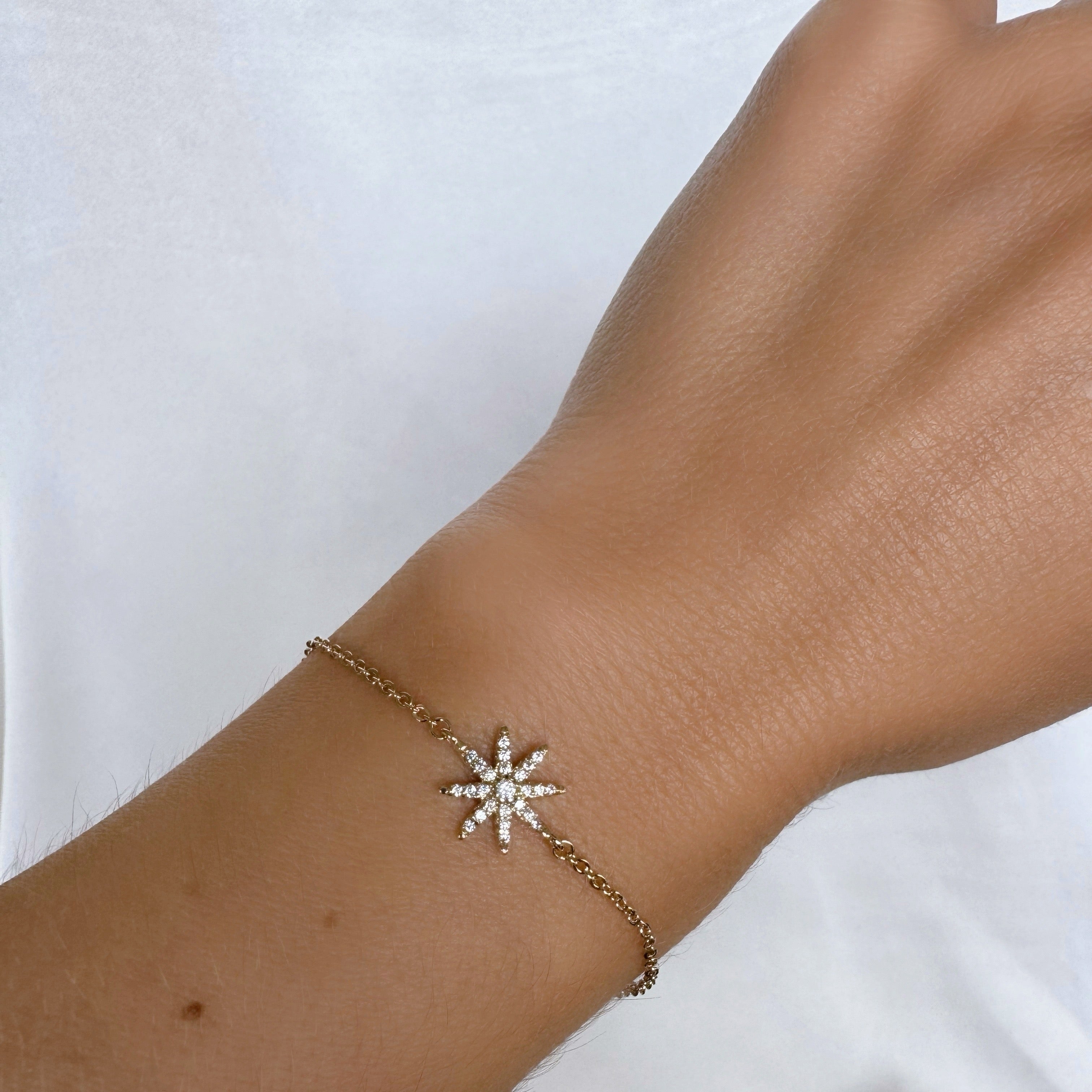 Gold-plated “Sparkling Star” bracelet