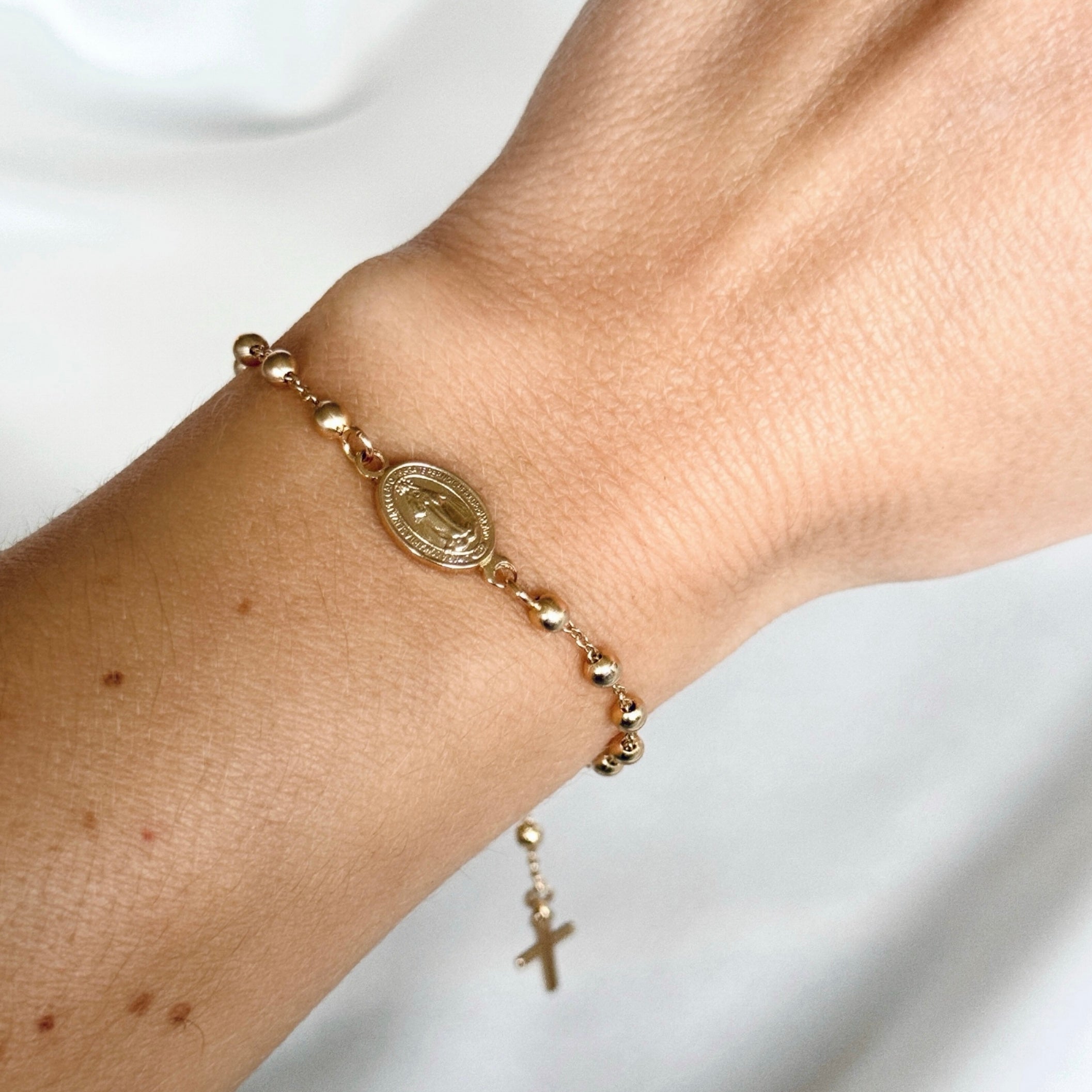 Bracelet “Madone” plaqué or