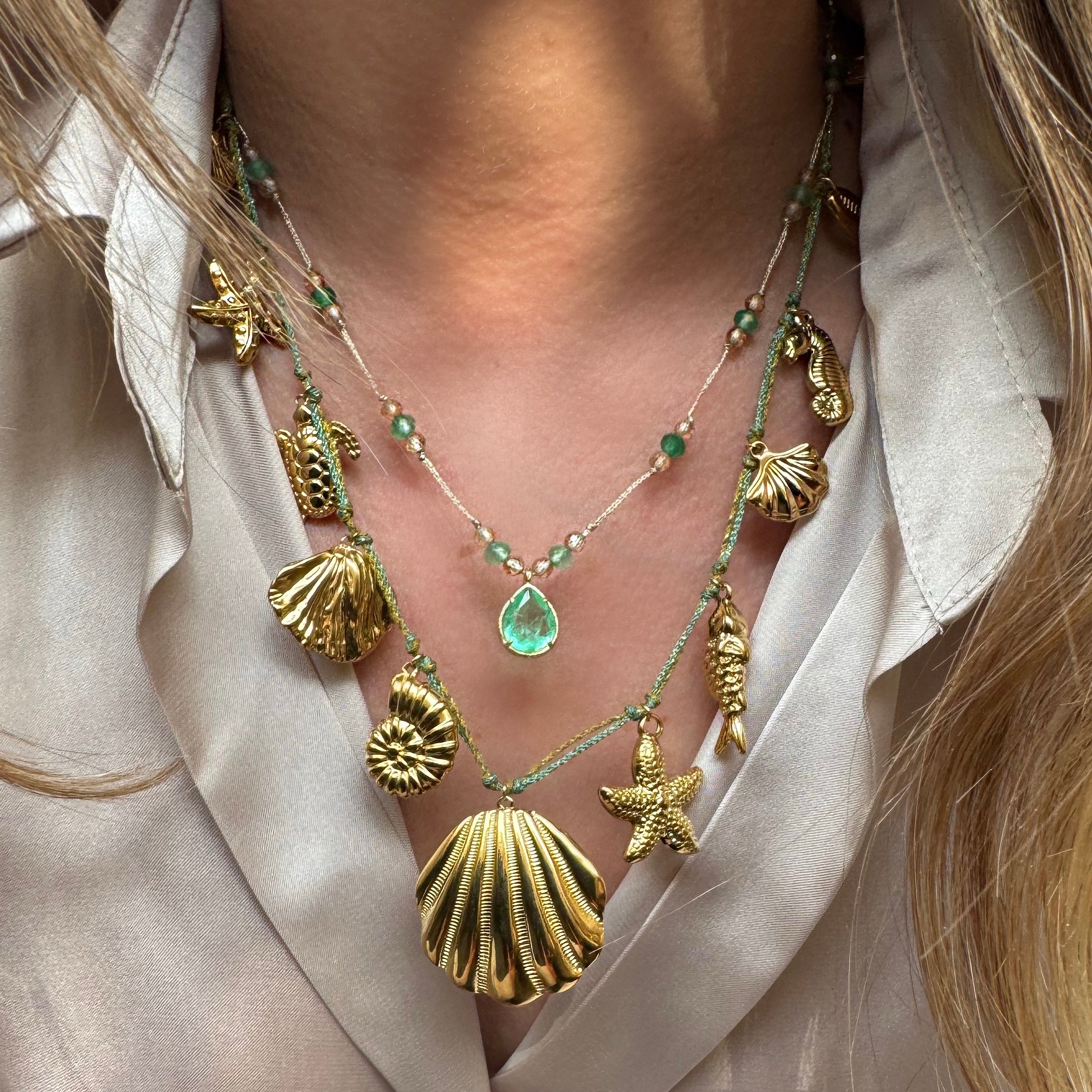 Collier “Trésors de l’Océan” – Charms Coquillages & Créatures Marines
