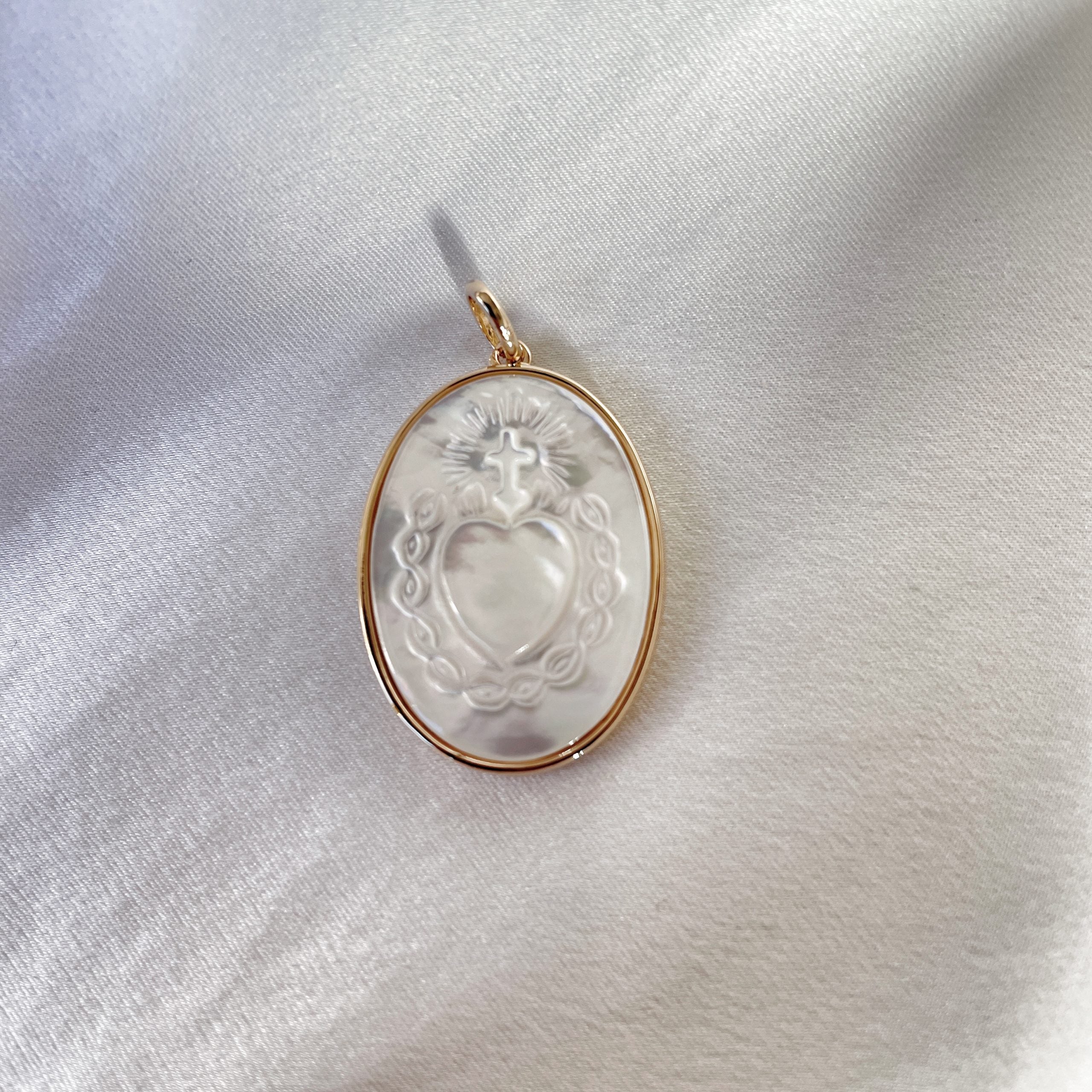 Pendentif “Médaille Sacré Coeur de Jésus” plaqué or