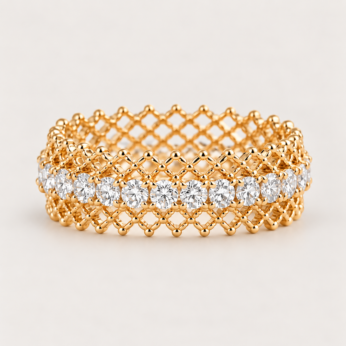 Bague "Anneau dentelle sertie"