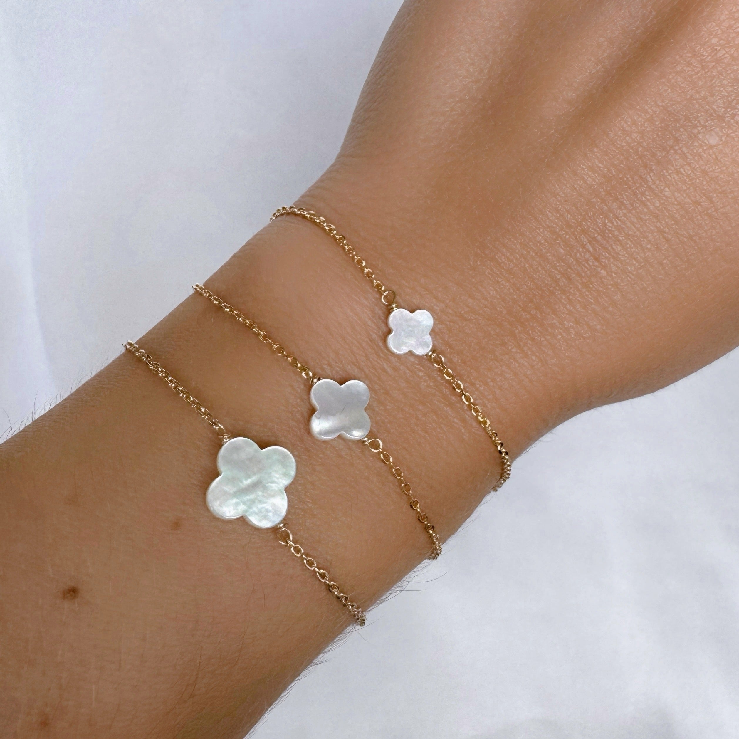 Gold-plated "Mother-of-pearl clover" bracelet