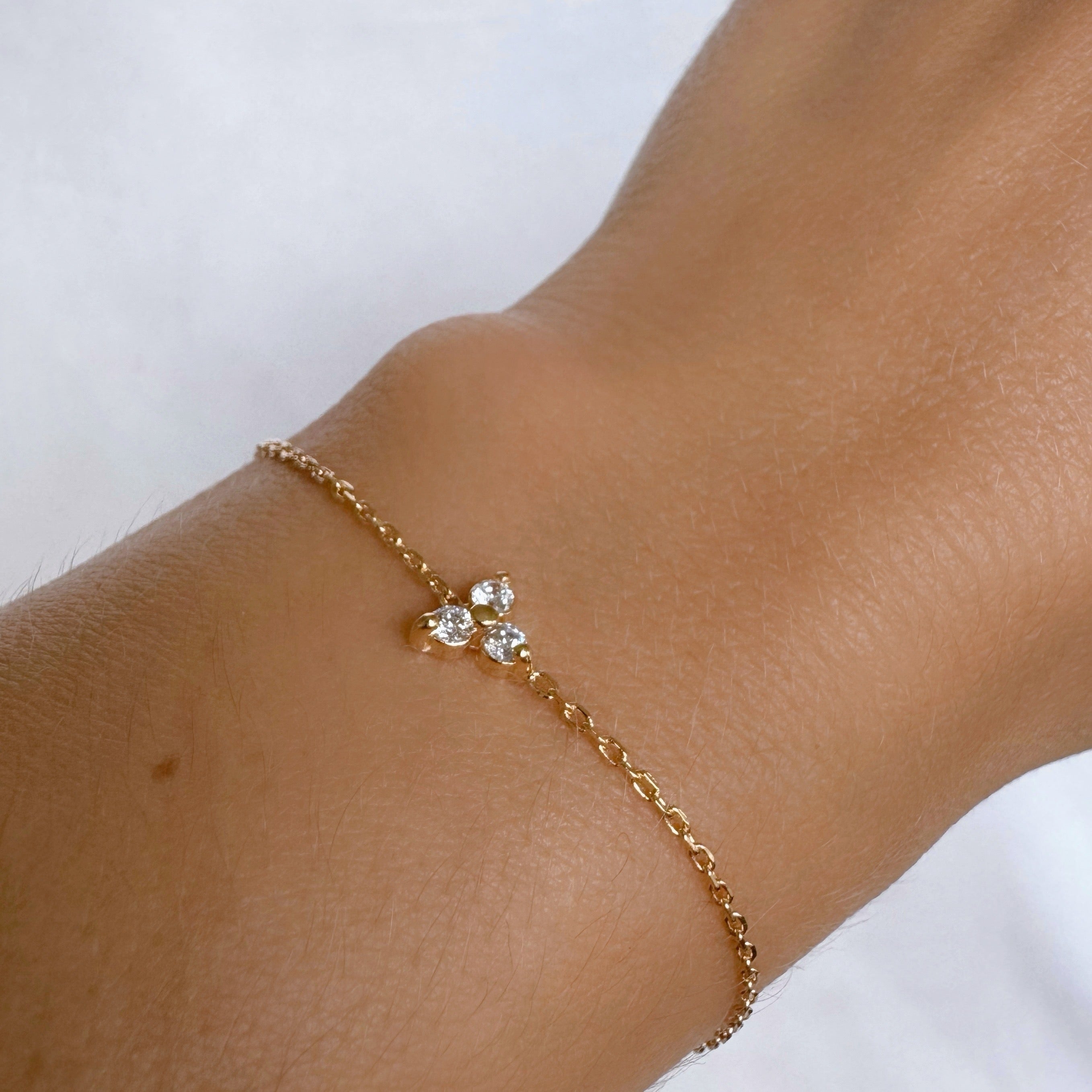 Gold-plated “Trilogy” bracelet