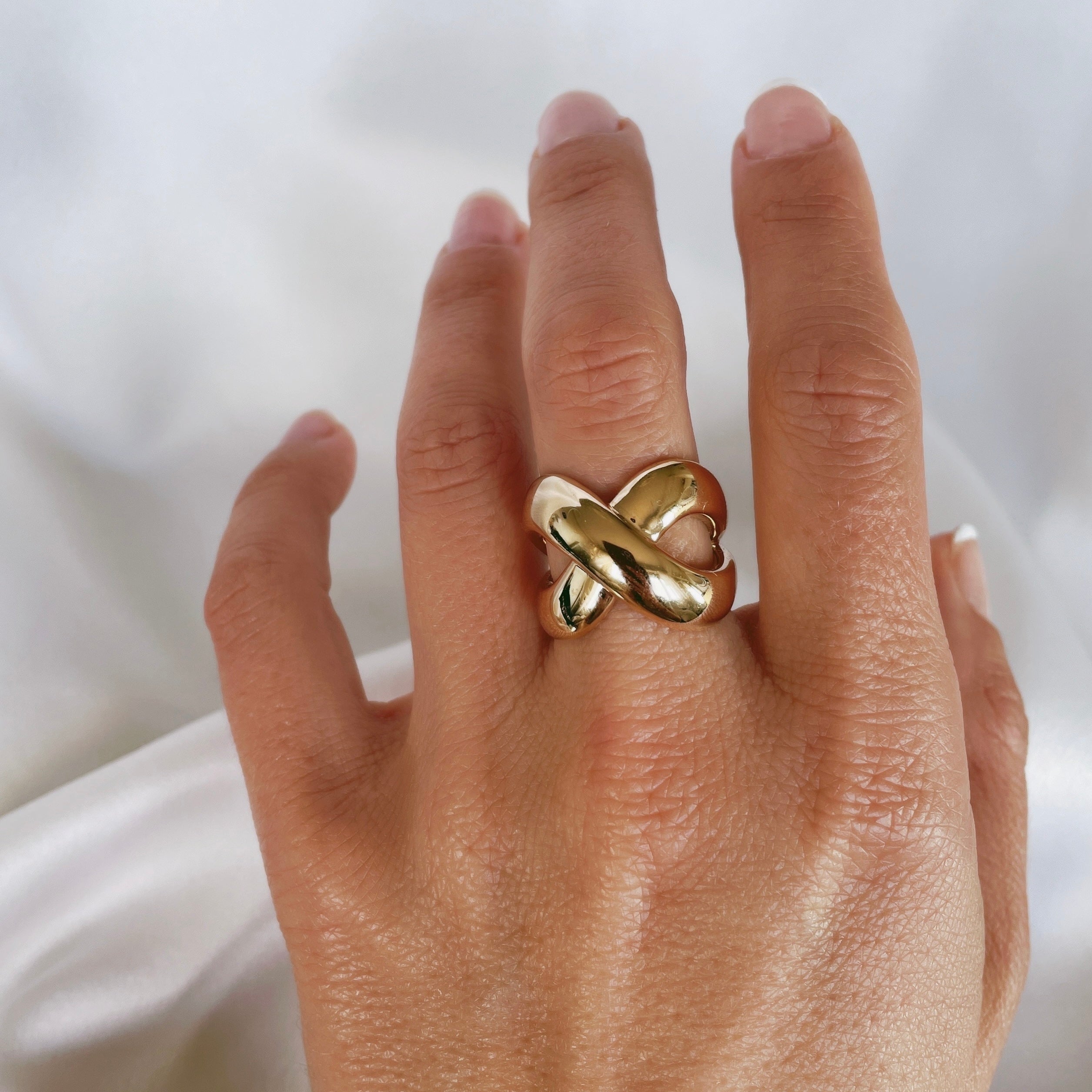 Gold-plated “Link” ring