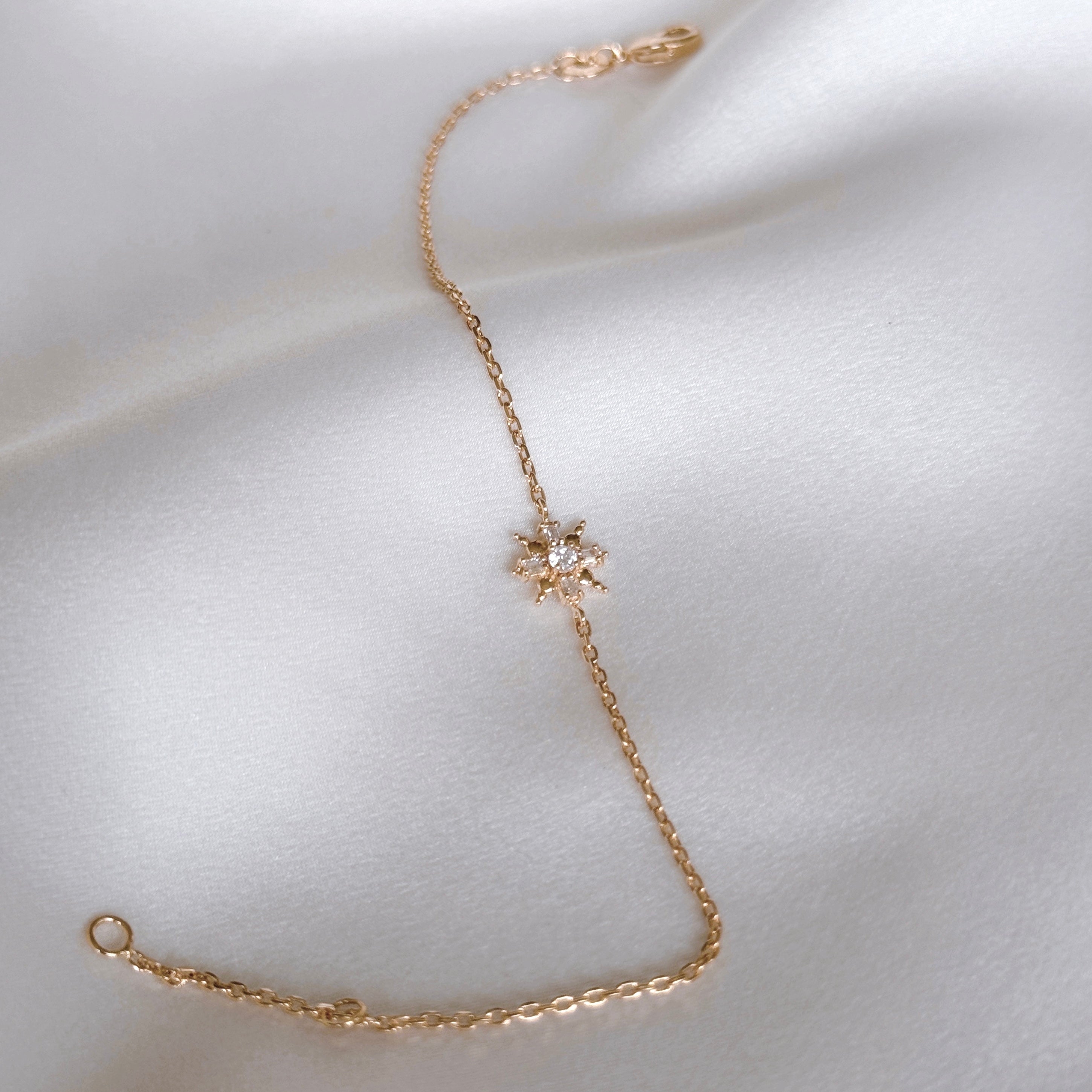 Gold-plated “Star” bracelet