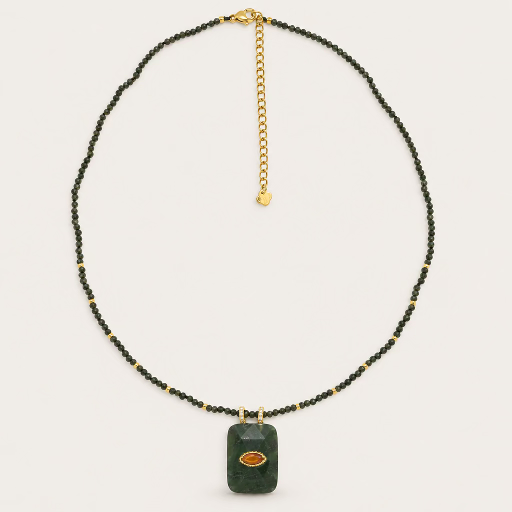 Collier perlé Rubis brut et pendentif Œil