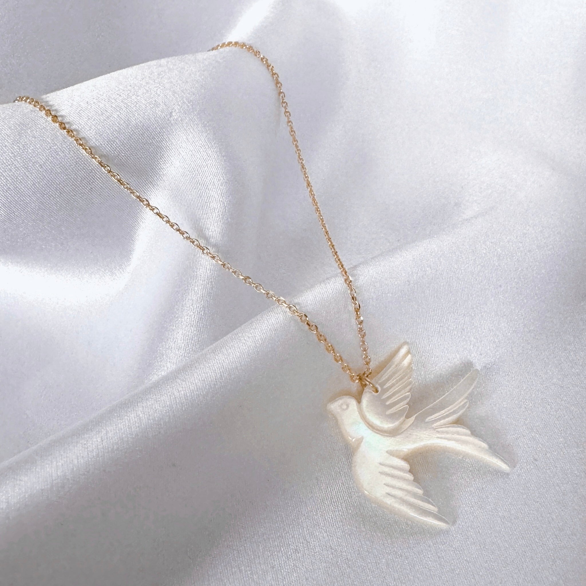 Gold-plated “Swallow” necklace
