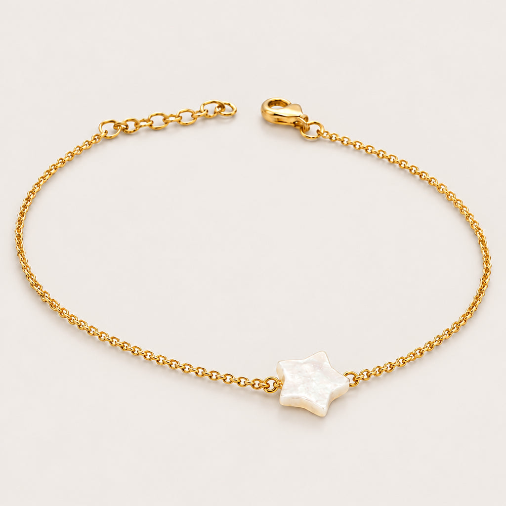 Bracelet "Etoile en nacre" plaqué or