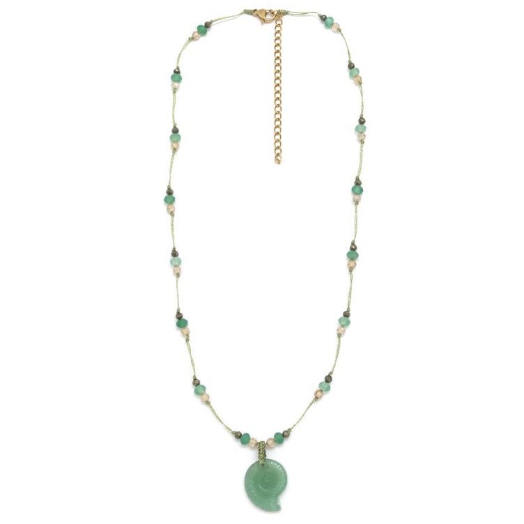 Collier "Aventurine & Coquillage Ammonite" – Énergie Naturelle et Élégance