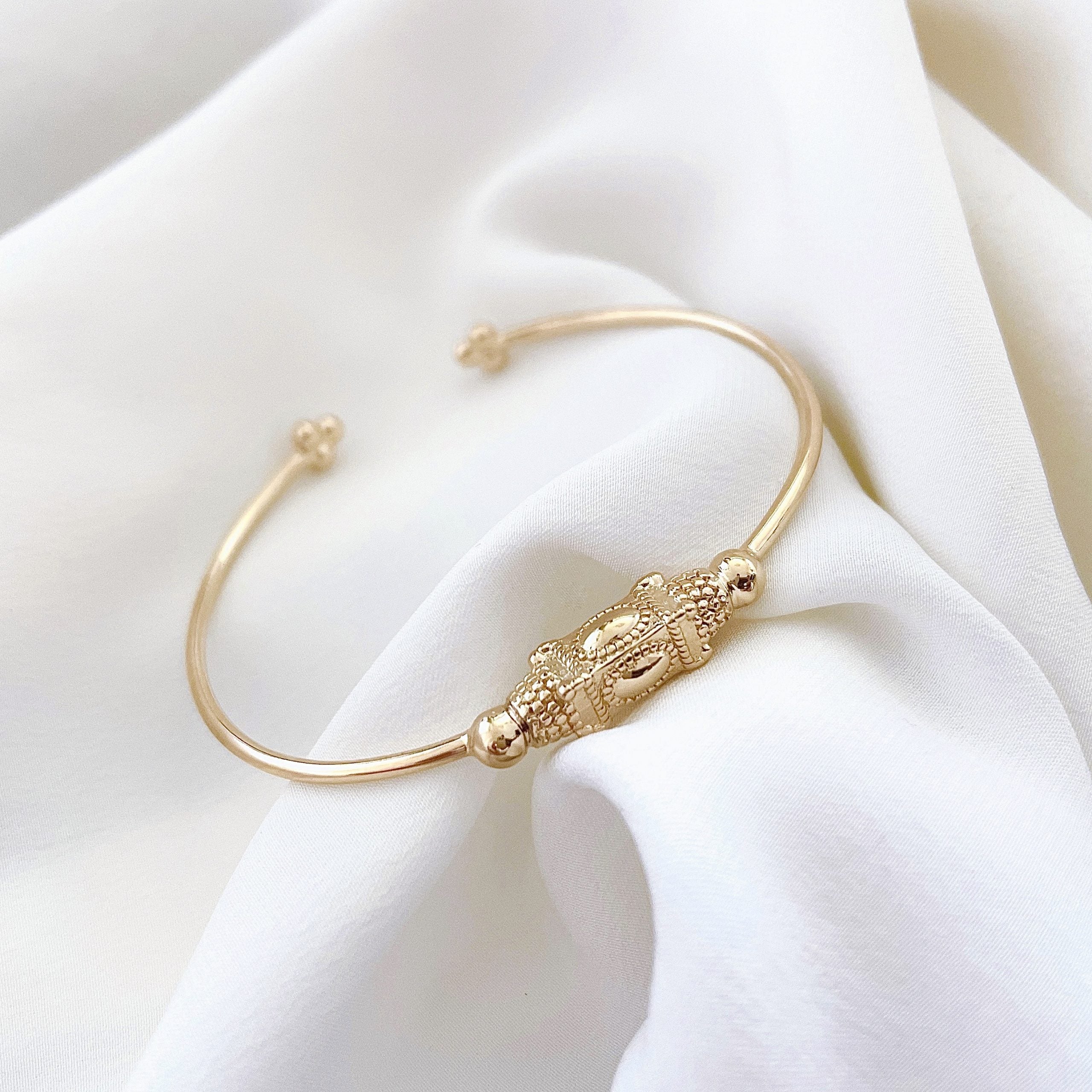 Gold-plated “Gigi” bracelet